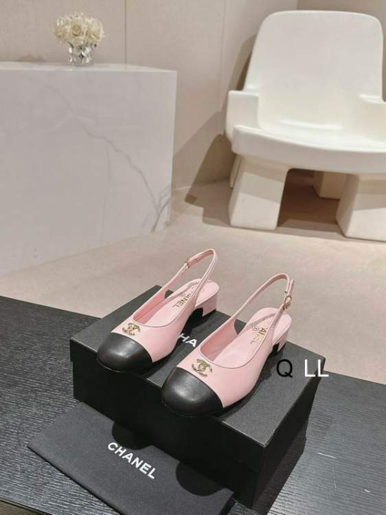 Picture of Chanel Shoes _SKUChanelsz35-40LL03022625